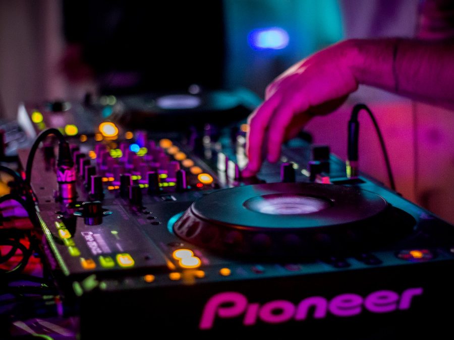 DJ i sonorització